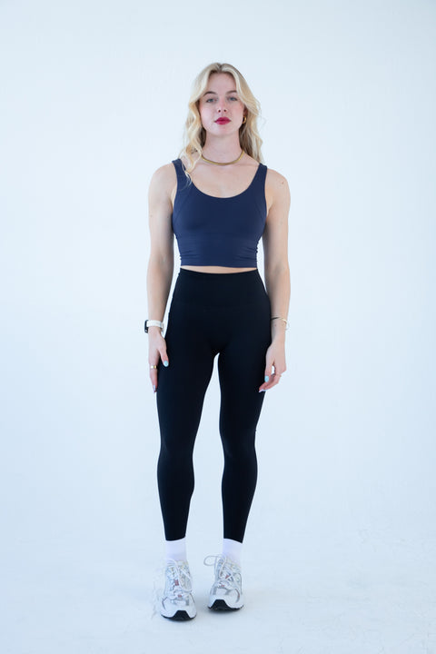 Nova Crop Navy