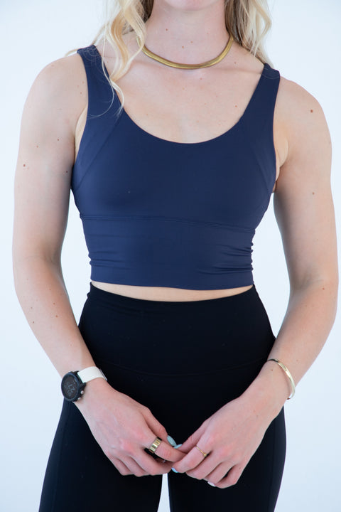 Nova Crop Navy